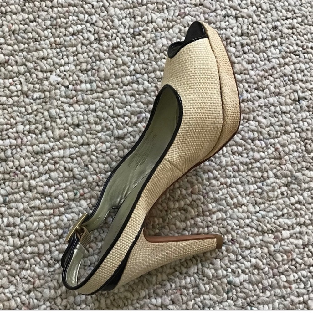 Banana Republic Heels - Picture 4 of 5